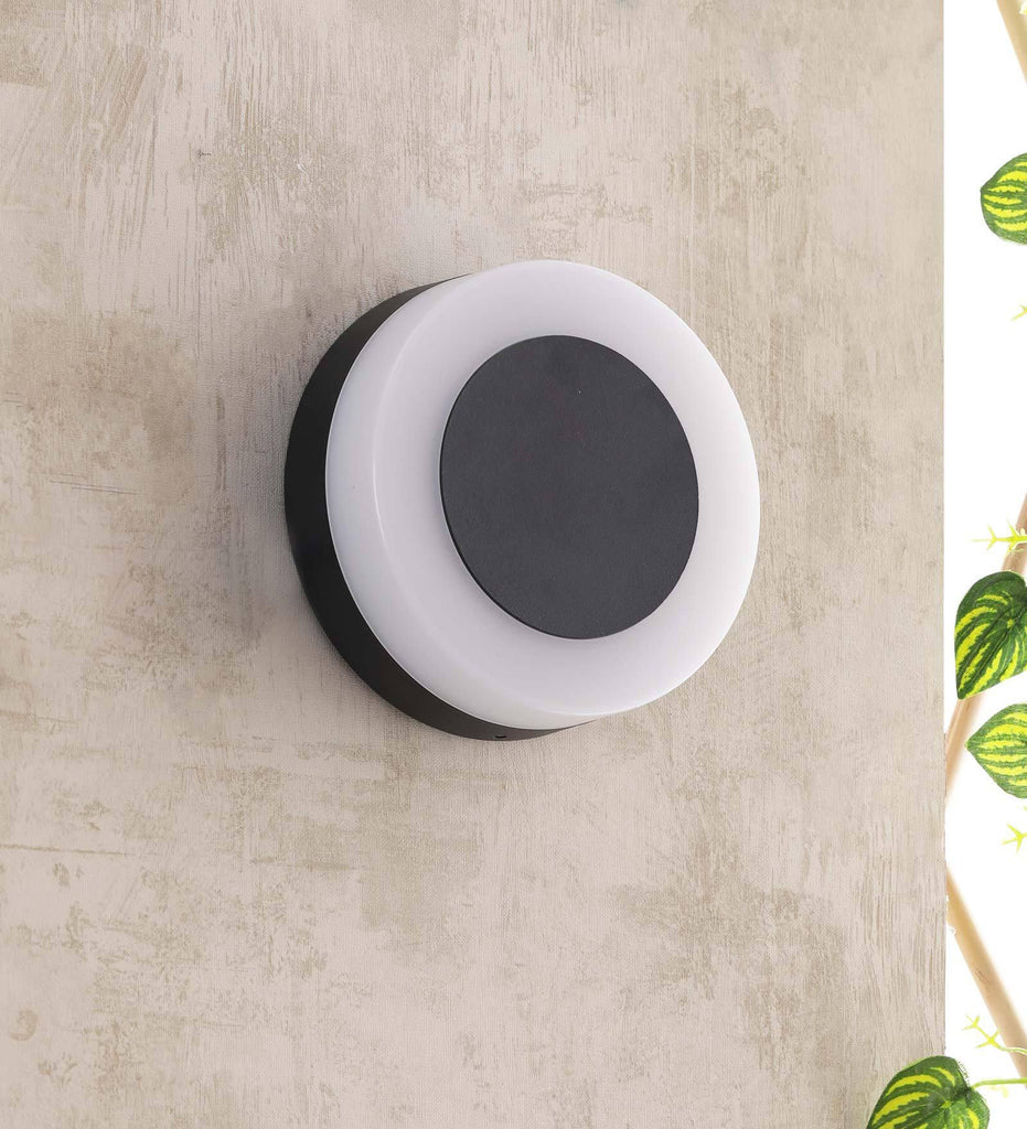 Buy Black Metal Outdoor Lighting Online in India. Outdoor LED Lighting