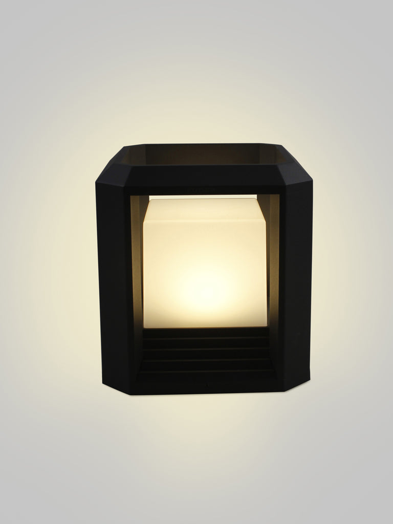 Porter LED Landscape Light | Buy LED Outdoor Lights Online India