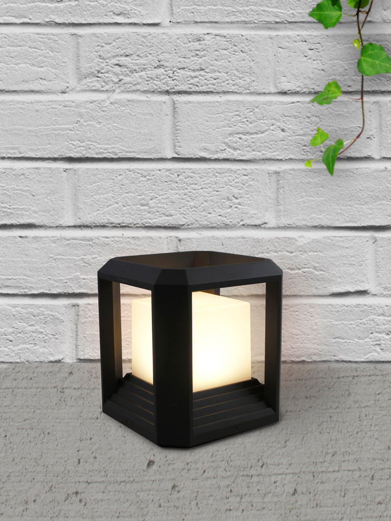 Porter LED Landscape Light | Buy LED Outdoor Lights Online India