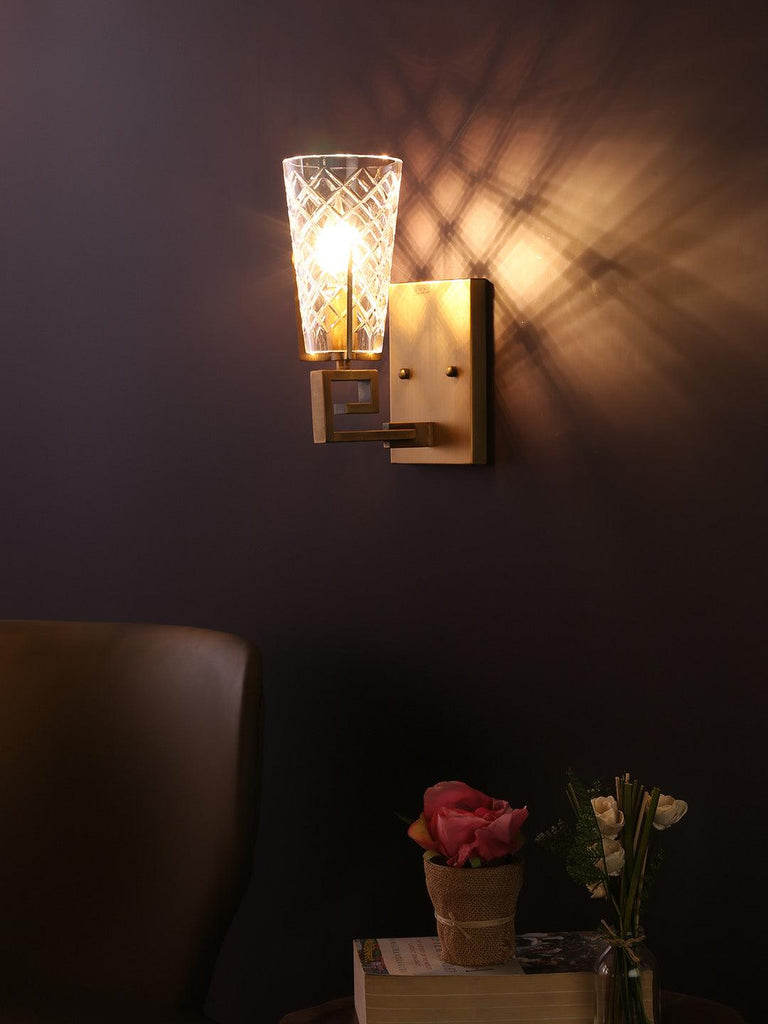 Estelle Traditional Gold Wall Lamp | Buy Best Wall Light Online India
